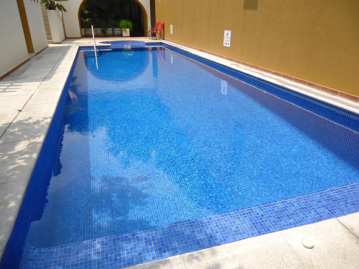Hotel Concierge Plaza Colima Kültér fotó