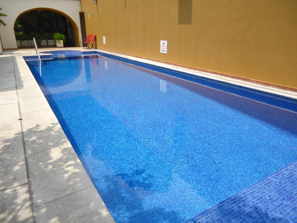 Hotel Concierge Plaza Colima Kültér fotó