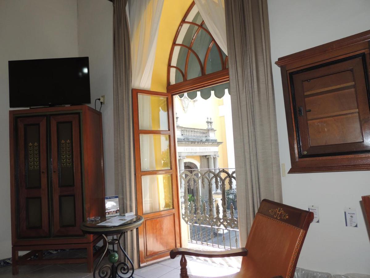 Hotel Concierge Plaza Colima Kültér fotó
