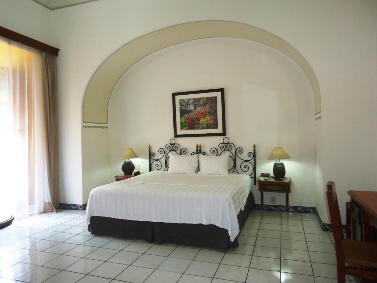 Hotel Concierge Plaza Colima Kültér fotó