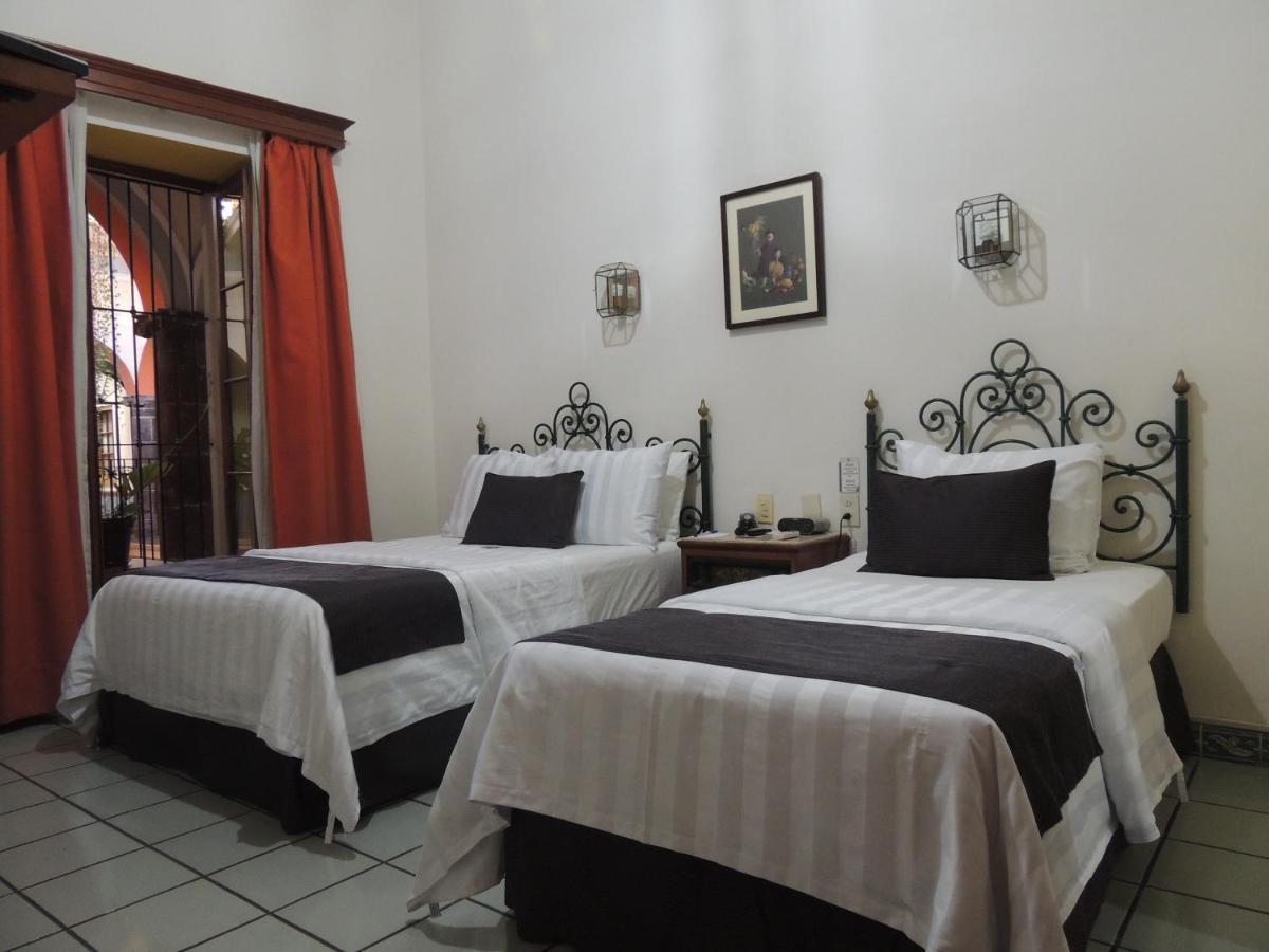 Hotel Concierge Plaza Colima Kültér fotó