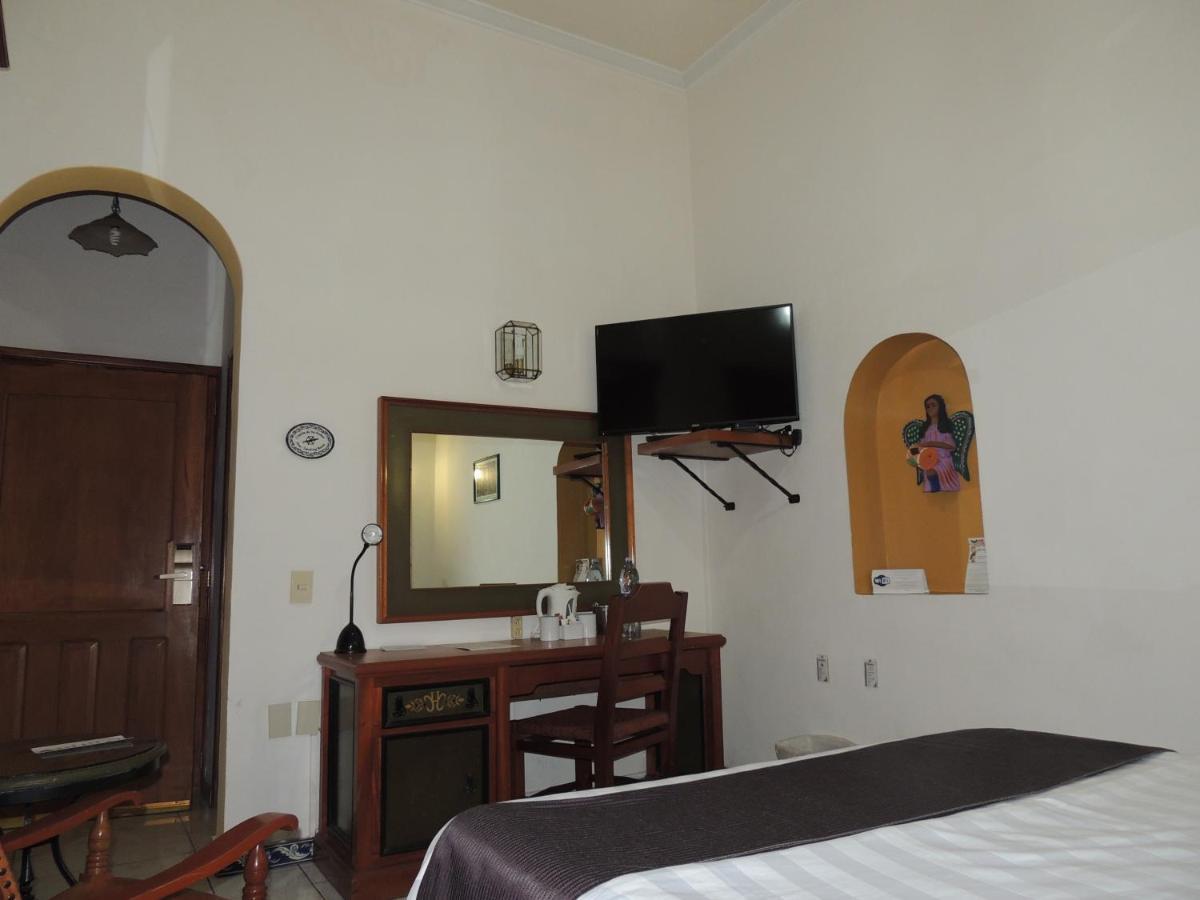 Hotel Concierge Plaza Colima Kültér fotó